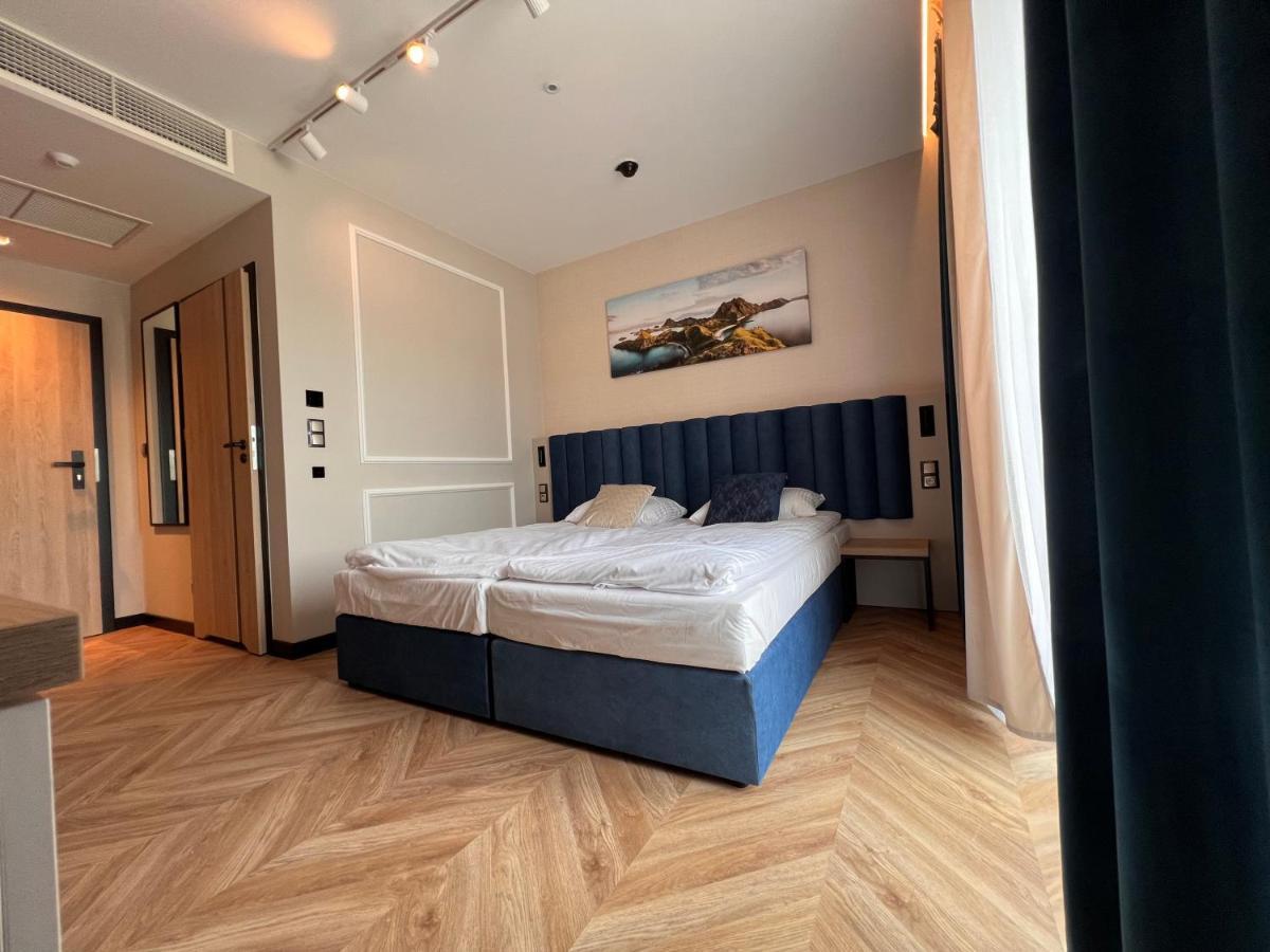 Resto Inn - Smart Apartamenty Blisko Energylandii Polwies Exterior foto